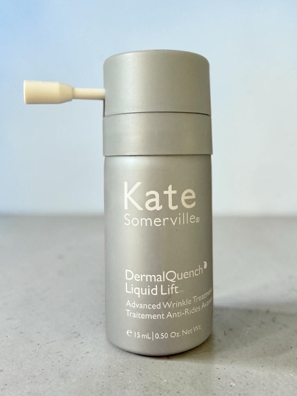 KATE SOMERVILLE DERMALQUENCH LIQUID LIFT ADVANCED WRINKLE TREATMENT 
Trial size